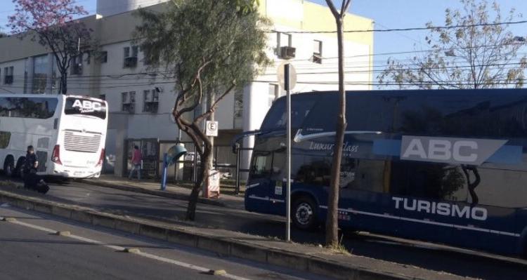 Imagen de BOCA DEJÓ LA COMISARÍA Y SE ENCUENTRA CAMINO AL AEROPUERTO