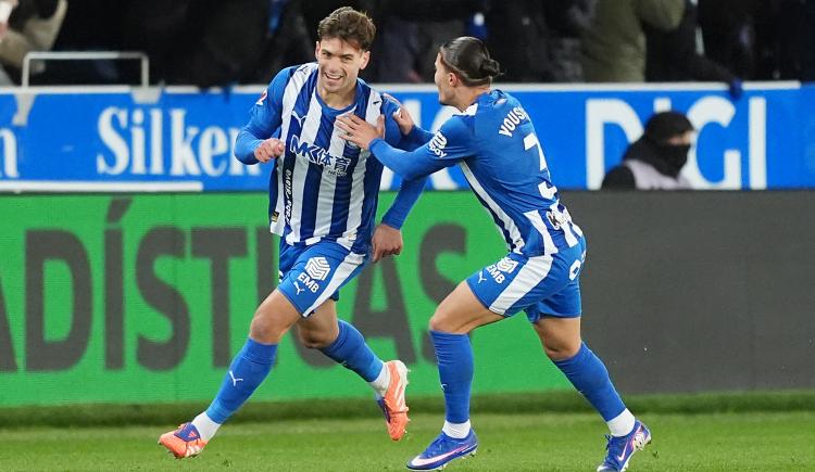 Imagen de El golazo de Lucas Boyé que amargó el debut de Fonseca en España