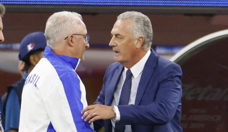 Imagen de El técnico de Brasil: poca autocrítica y palos contra Costa Rica
