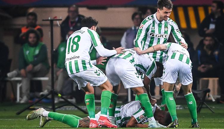 Imagen de Betis frenó a Barcelona con una asistencia de Lo Celso