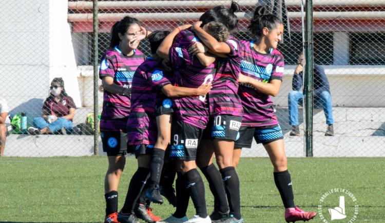 Imagen de VILLA SAN CARLOS RECAUDÓ PLATA PARA PODER VIAJAR A ROSARIO