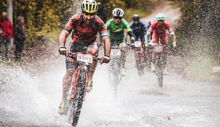 Imagen de Ciclismo: se viene la carrera de montaña más importante del continente