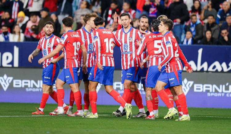 Imagen de El Atlético de Madrid de los argentinos empezó el año con un triunfo histórico