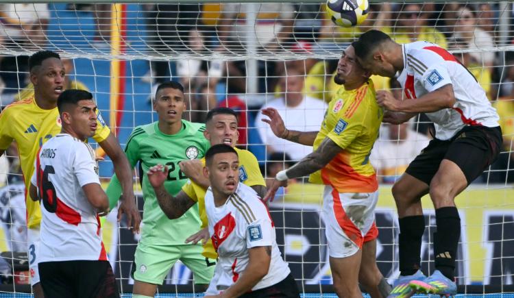 Imagen de Colombia empató con Perú antes de visitar a Argentina en el Monumental