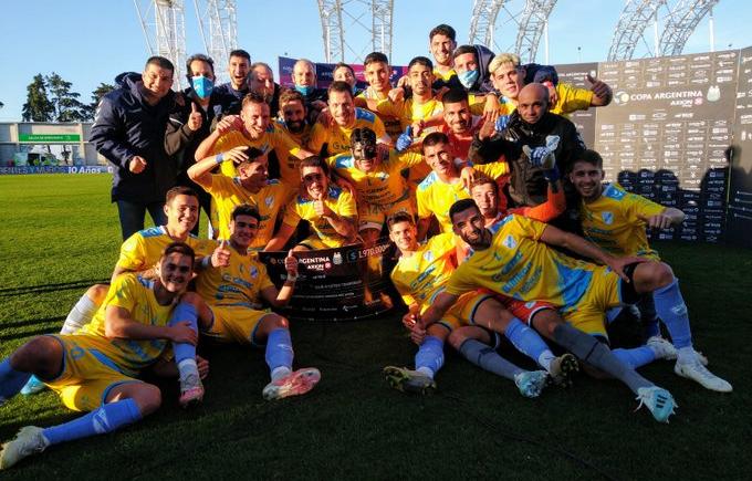 Imagen de TEMPERLEY AVANZÓ A CUARTOS DE FINAL