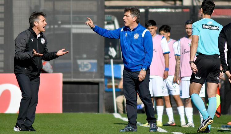 Imagen de Guillermo, enajenado tras el empate de Vélez: "Arasa y Ceballos no pueden dirigirnos más"