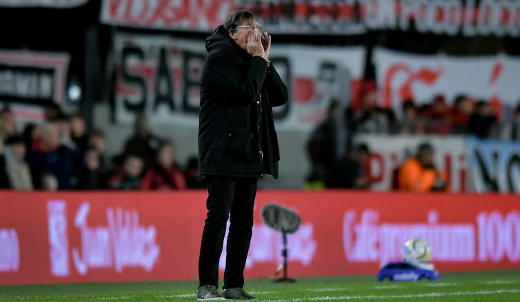 Imagen de Durísima conferencia de Falcioni tras la victoria de River: "Cuando me cagan, me doy cuenta"