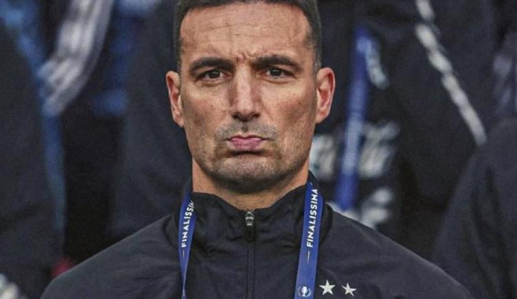 Imagen de Scaloni, desbordado ante los fanáticos en China: "Nos van a matar"