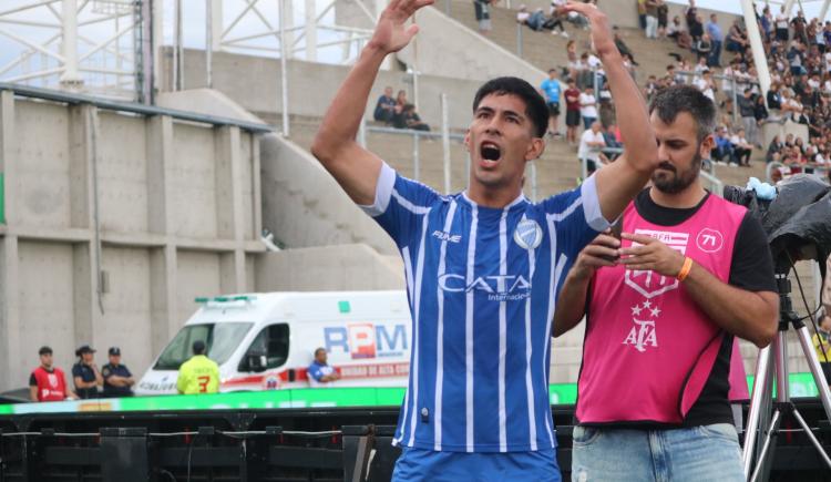 Imagen de Salomón Rodríguez niveló la historia en San Nicolás