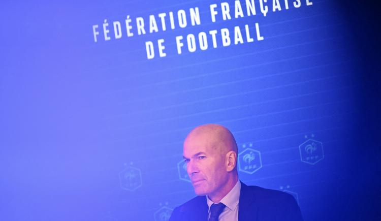 Imagen de Zinedine Zidane fue anunciado como nuevo entrenador de Francia