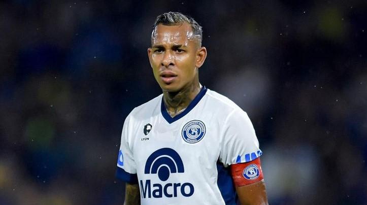 Imagen de Después del "factor River", el pretendiente que le salió a Sebastián Villa