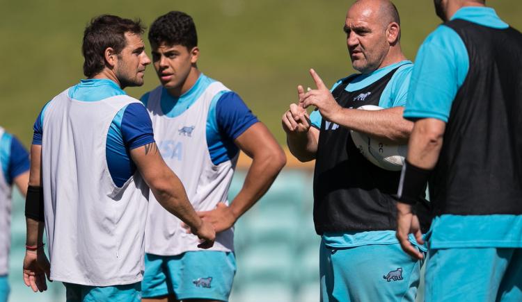 Imagen de MARIO LEDESMA CONFIRMARÁ MAÑANA EL EQUIPO PARA EL DEBUT DE LOS PUMAS