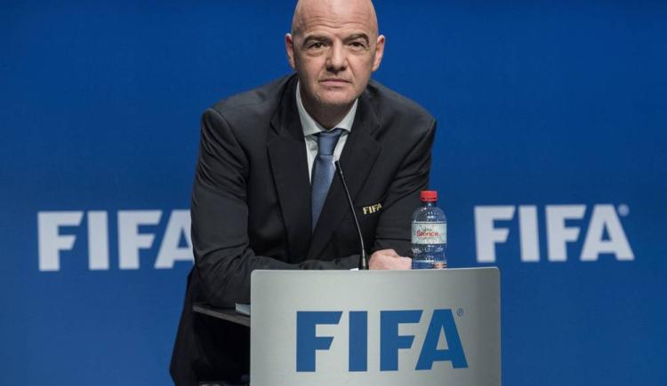 Imagen de La FIFA y un pedido especial en el marco de la guerra