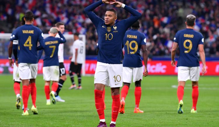 Imagen de Las dos marcas que alcanzaron  Kylian Mbappé y Olivier Giroud