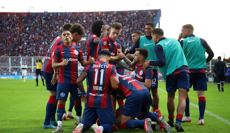 Imagen de En el debut de Almirón, San Lorenzo derrotó a Boca y se llevó el clásico