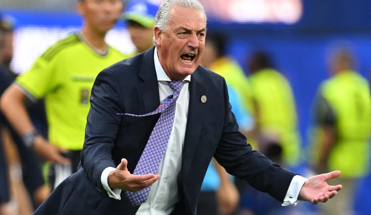 Imagen de Gustavo Alfaro, de la autocrítica a la calma: "Hoy empezó el Mundial, no terminó"
