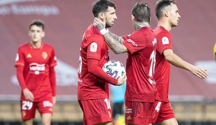 Imagen de GOLEADA DE OSASUNA, CON GRITOS ARGENTINOS