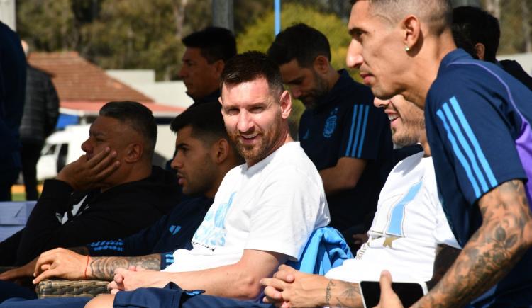 Imagen de La Selección Argentina, con día libre y la duda de la presencia de Messi en La Paz