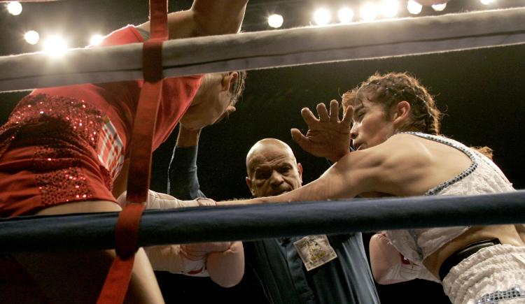 Imagen de CON LA TIGRESA ACUÑA COMO PROTAGONISTA, EL BOXEO VUELVE AL LUNA PARK DESPUÉS DE 7 AÑOS