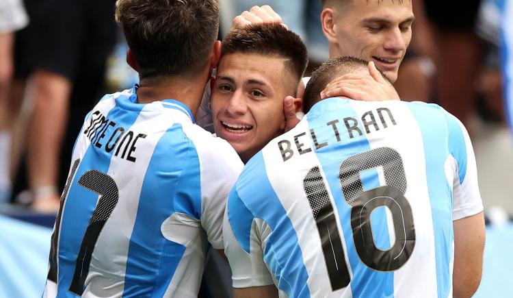 Imagen de El gol de Claudio Echeverri para sellar la victoria sobre Ucrania