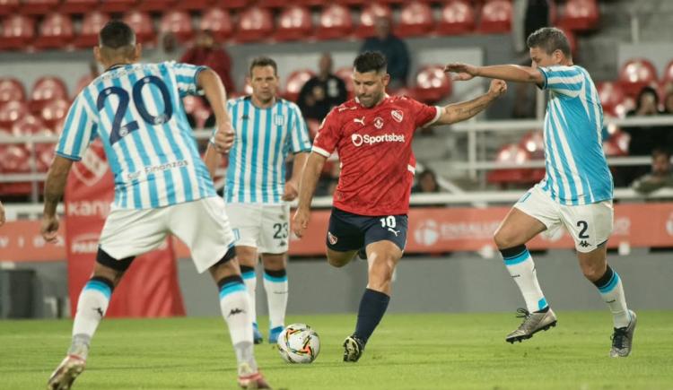 Imagen de Kun Agüero volvió a jugar para Independiente y le metió un golazo a Racing