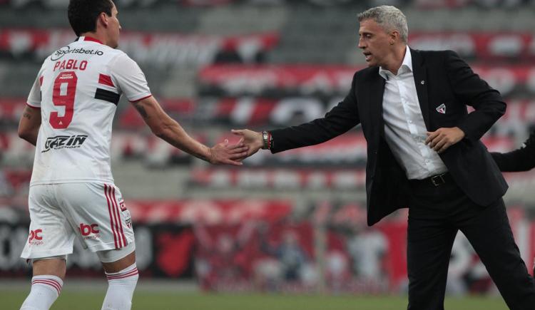 Imagen de SÃO PAULO GANÓ Y SALIÓ DE LOS PUESTOS DE DESCENSO