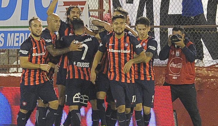 Imagen de Cuánto tiempo lleva San Lorenzo sin derrotar a Huracán
