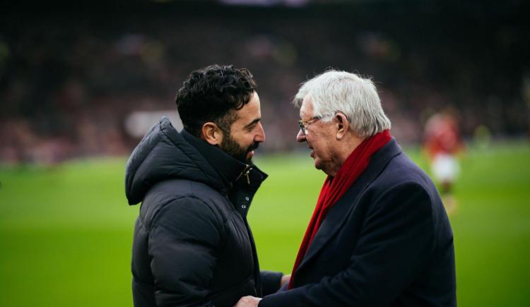Imagen de La maldición de Sir Alex Ferguson se comió a otro entrenador de Manchester United
