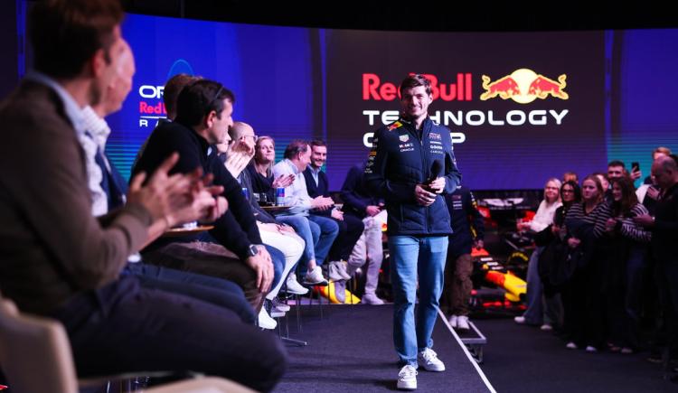 Imagen de Max Verstappen reveló qué número usará en 2026 después de perder la corona