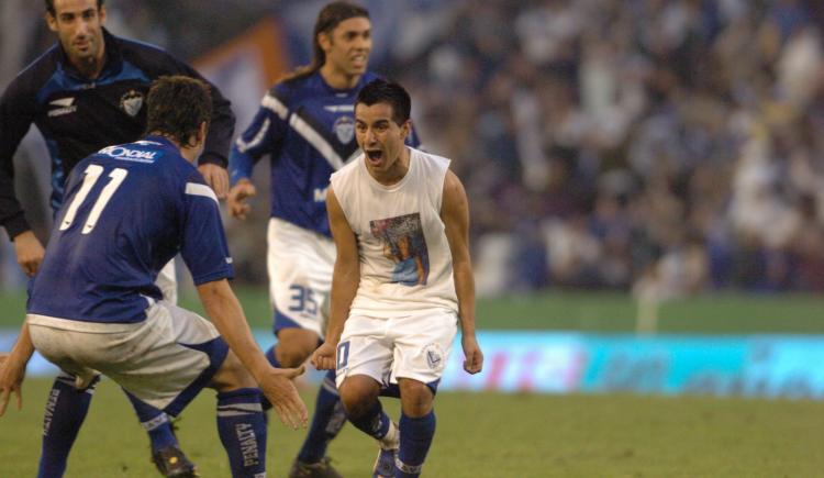 Imagen de Final de película: Vélez vs. Huracán, el remake del morbo con el título en juego