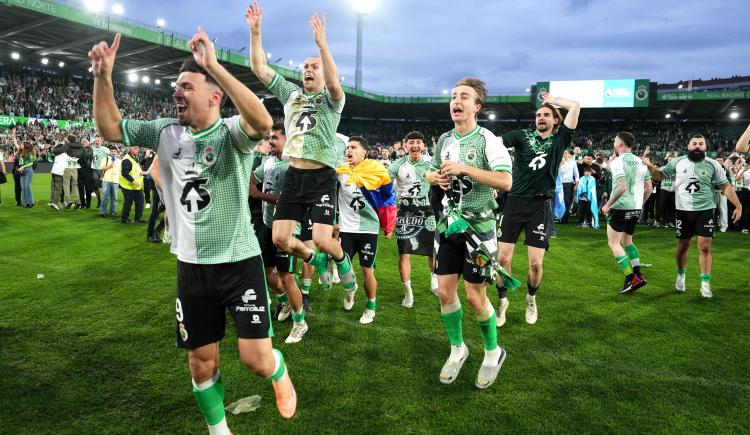 Imagen de Un club histórico ascendió a LaLiga y de la mano de un matemático argentino como dueño