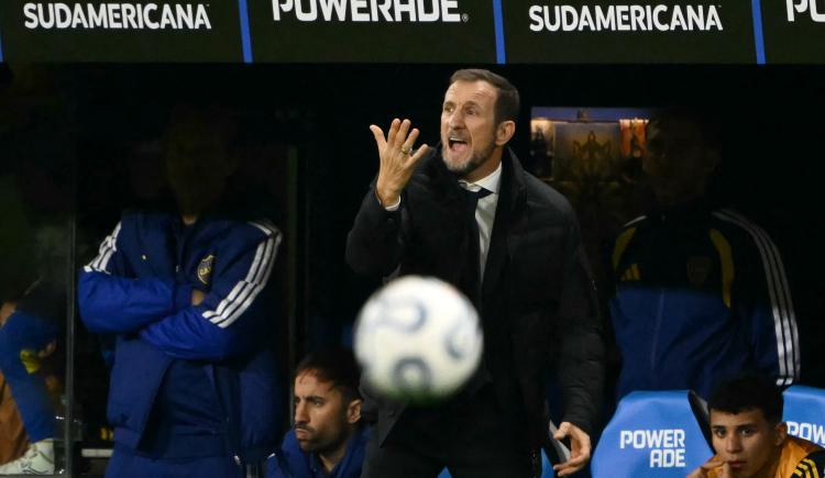 Imagen de El ciclo Arruabarrena en Boca: tres partidos oficiales en tres torneos distintos y los antecedentes históricos