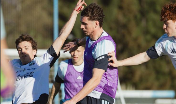 Imagen de Duro golpe para la Selección Argentina: Se confirmó la gravedad de la lesión de Joaquín Panichelli