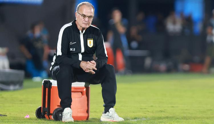 Imagen de Bielsa confirmó que dejará de dirigir a Uruguay después del Mundial