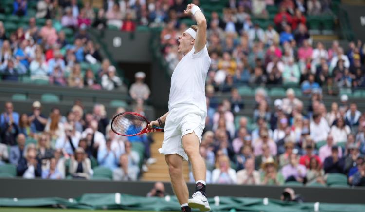 Imagen de SHAPOVALOV, POR PRIMERA VEZ ENTRE LOS CUATRO MEJORES EN UN GRAND SLAM