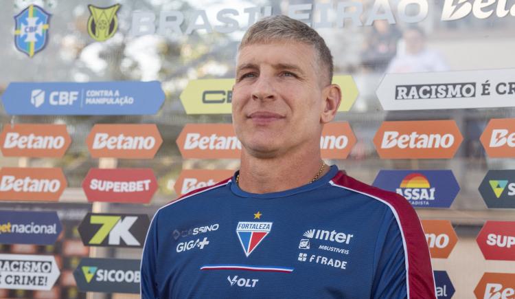 Imagen de Martín Palermo se despidió de Fortaleza y les pidió disculpas a los hinchas
