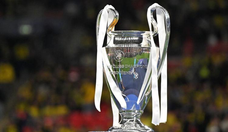 Imagen de Apareció un escudo de River en un festejo privado de Real Madrid