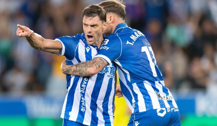 Imagen de Lucas Boyé empujó a Alavés, que igualó su mejor arranque histórico en La Liga