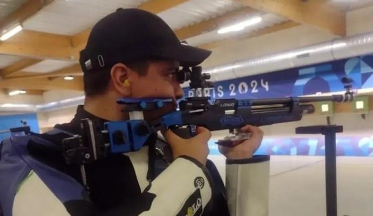 Imagen de El sueño del joven tirador Julián Gutiérrez terminó en diploma