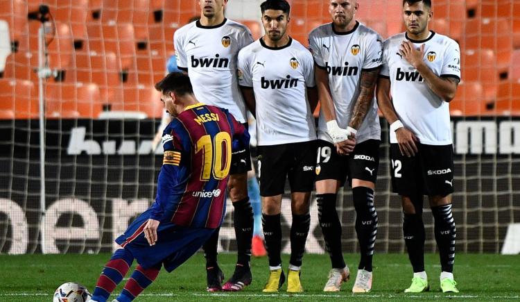 Imagen de Barcelona después de Messi: dos años sin goles de tiro libre