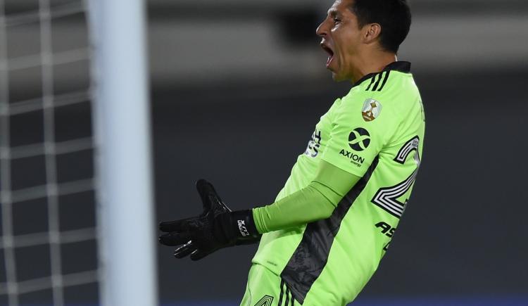 Imagen de ÉPICO TRIUNFO DE RIVER CON ENZO PÉREZ AL ARCO