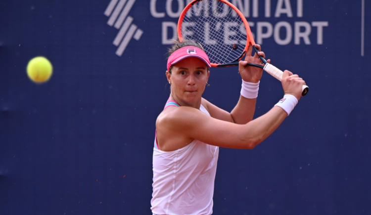 Imagen de Nadia Podoroska avanzó sin jugar en Valencia