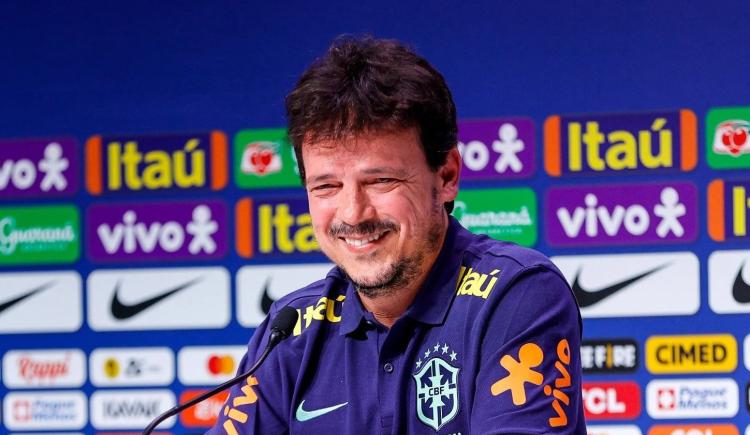 Imagen de Fernando Diniz dio la lista de convocados de Brasil para las Eliminatorias