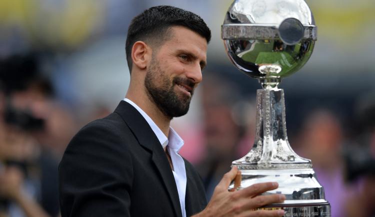 Imagen de Djokovic y su vuelta al mundo en un fin de semana: Fórmula 1, final de la Libertadores y despedida de Del Potro