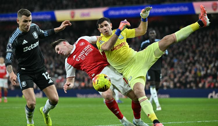 Imagen de Desdibujado: Aston Villa sucumbió ante Arsenal y dejó su largo invicto