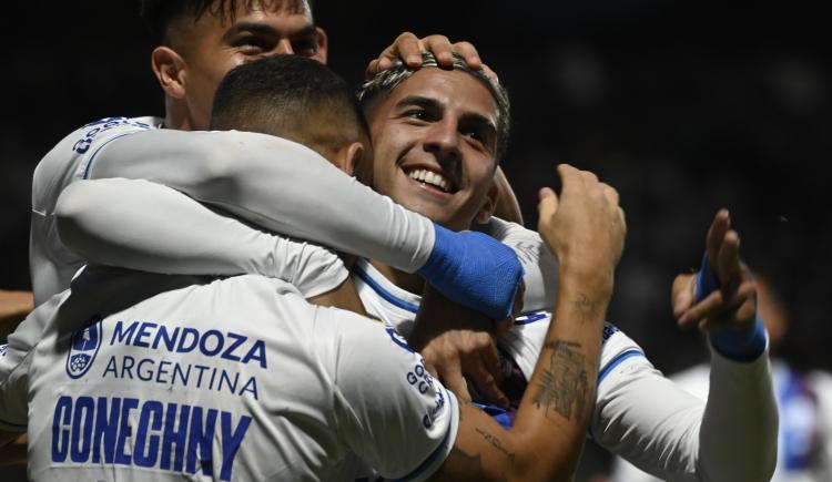 Imagen de Godoy Cruz logró un agónico triunfo y es el primer clasificado a los cuartos de final