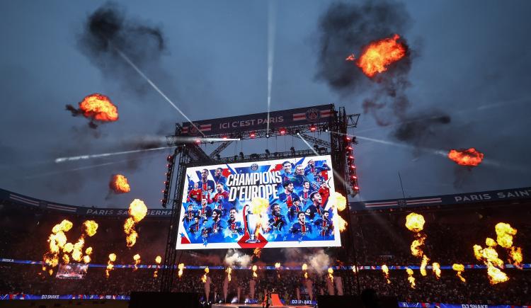 Imagen de Sigue la fiesta: PSG celebró su primera Champions en casa