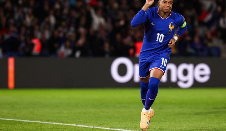 Imagen de La marca de Messi, Cristiano, Lewandowski y Kane que pulverizó Mbappé
