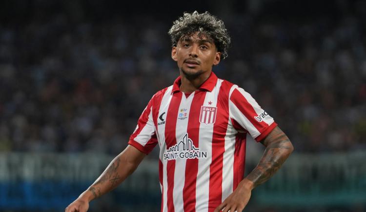 Imagen de Cristian Medina dejará Estudiantes: volvieron a la carga para llevárselo