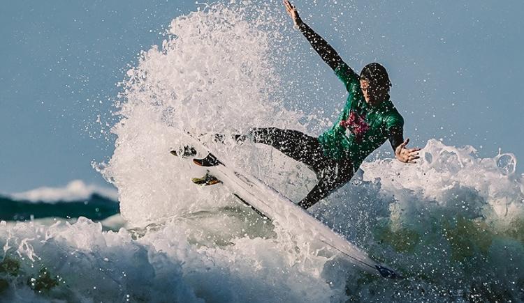 Imagen de La fiesta del semillero del surf argentino: la lupa en la proyección